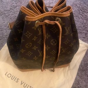 Used 100% Authentic Louis Vuitton handbag